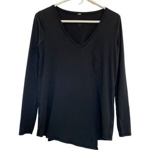 Lululemon Black Long Sleeve Vneck